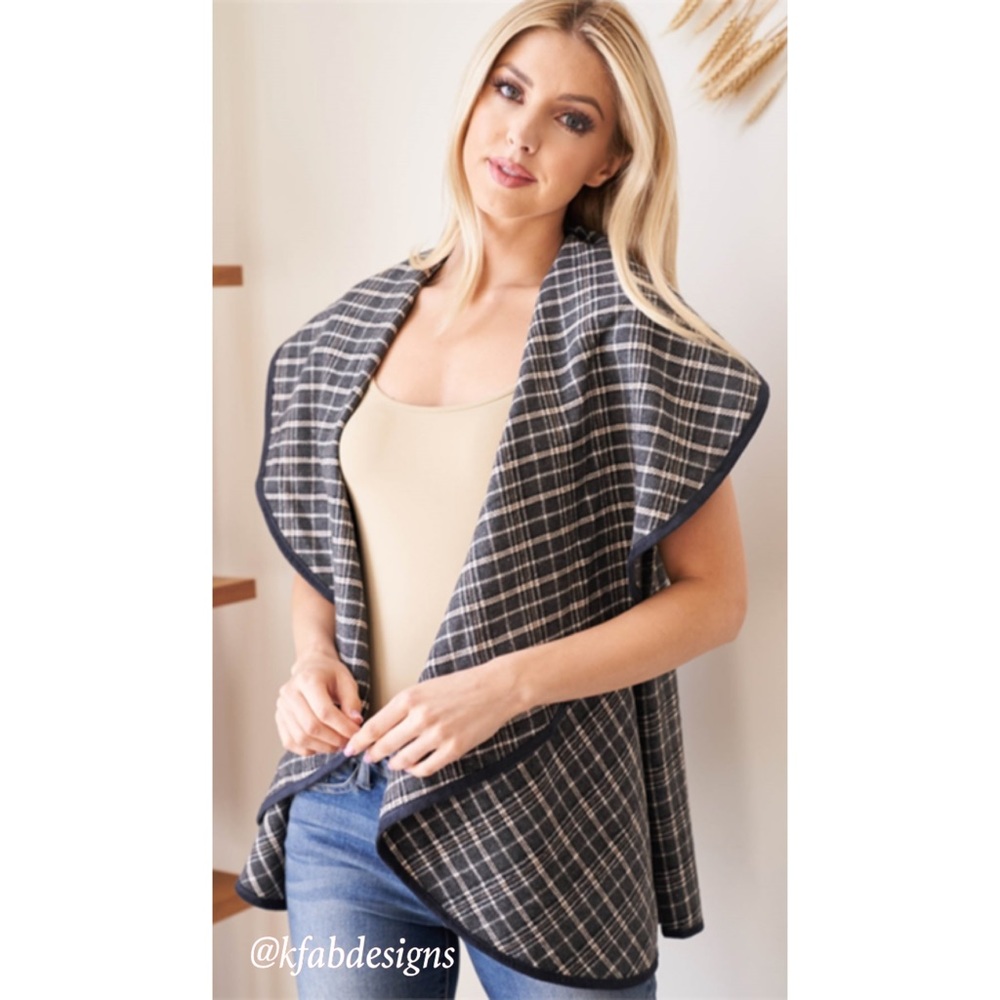 DARK CHARCOAL AND TAN BEAUTIFUL CHECKERED VEST WITH FAUX LEATHER PIPING! - Picture 8 of 9